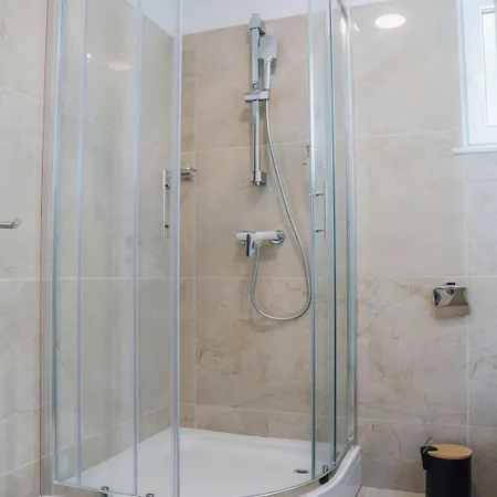 Apartma Papillon Apartment