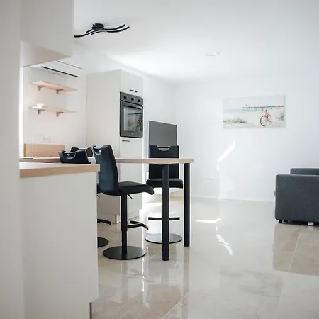 Apartma Papillon Apartment