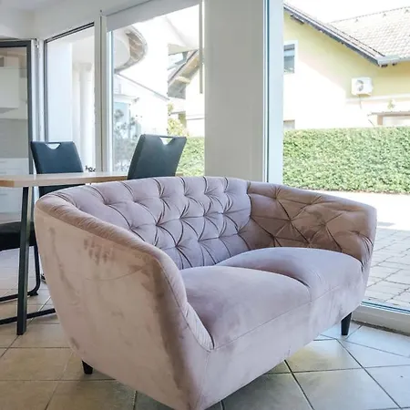 Apartma Papillon * Ljubljana